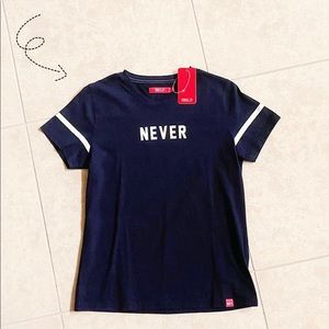 Black "Never" T-shirt from the brand "Goggles"